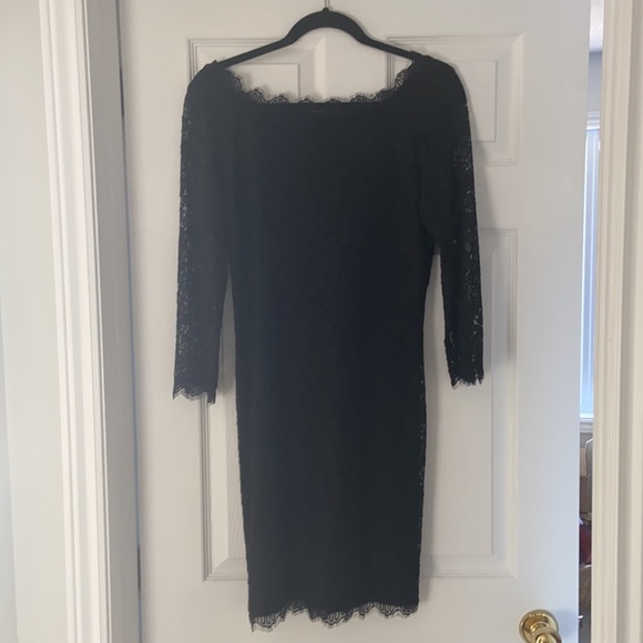 Diane von Furstenberg | Zarita Lace Sheath Dress - Picture 3 of 5